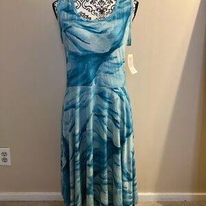 Blue LulaRoe Nikki Marble Sleeveless Dress